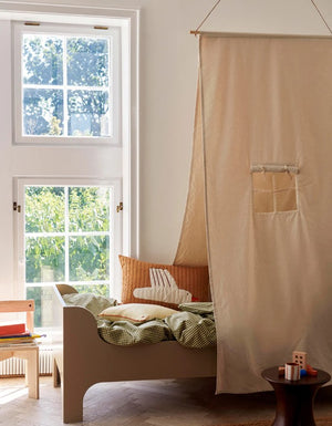 Settle Bed Canopy Off-white