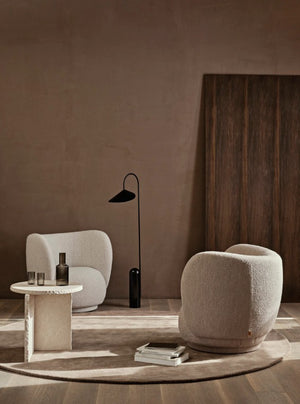 Arum Floor Lamp Black