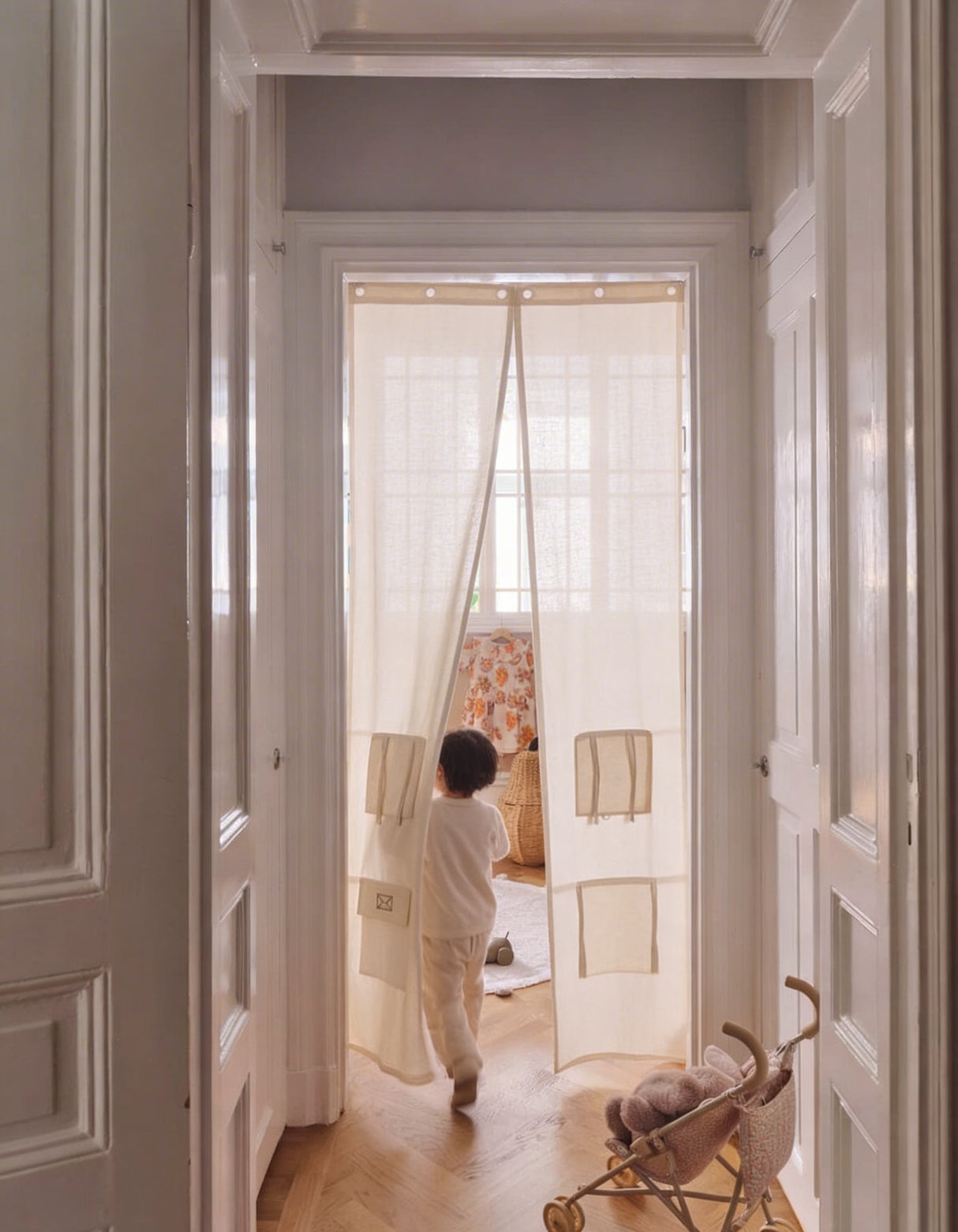 Settle Door Curtain Off-White