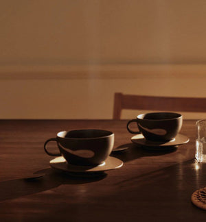 Koyo Cup with Saucer Dark Brown/Buff