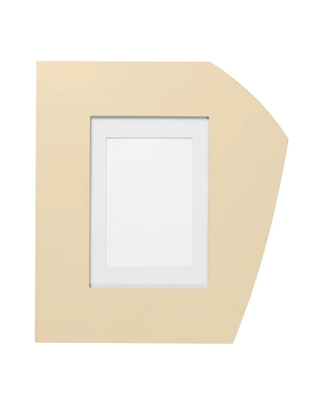 Marco con almacenaje Decoupe A5 beige suave · Ferm Living