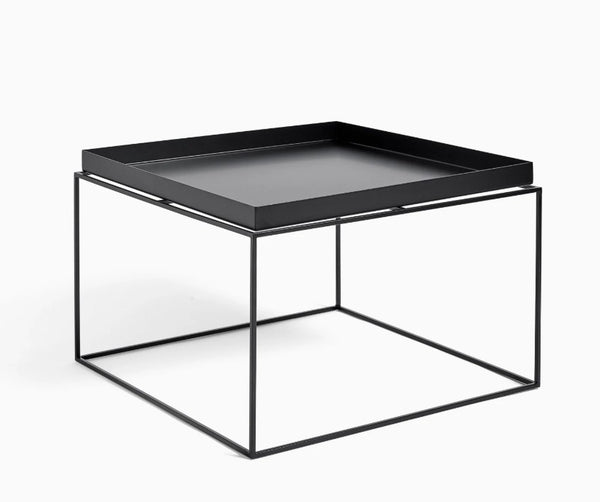 Table basse Tray Table noir · HAY · vue 3