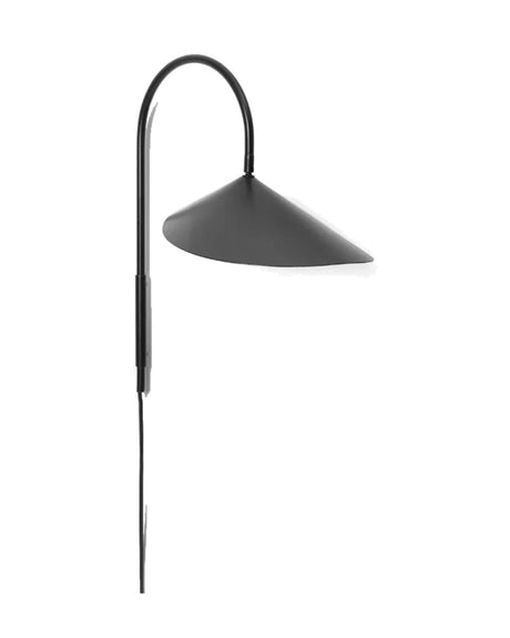 Schwenkbare Wandleuchte Arum · Ferm Living