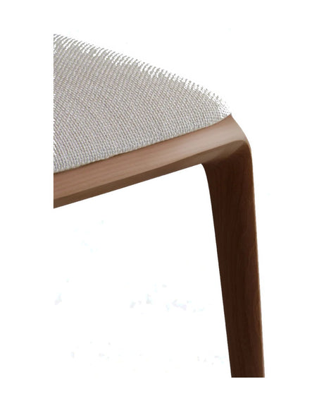 Silla Hiru · Potocco