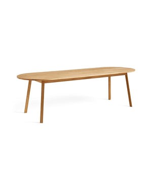 Mesa de comedor Triangle Leg · HAY